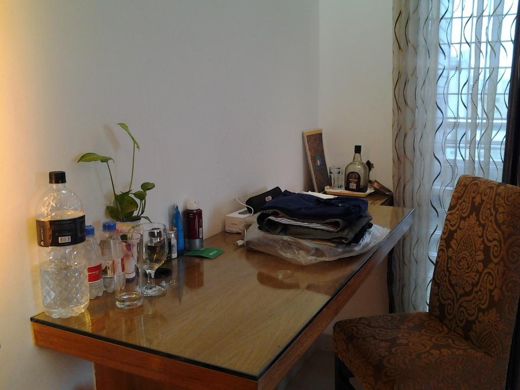 Hotel Afford Inn Dhaka Rom bilde