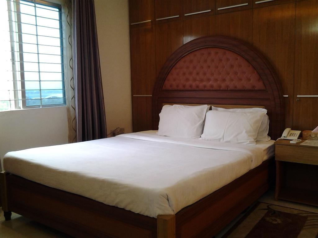 Hotel Afford Inn Dhaka Rom bilde